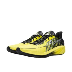 Alternative view of Light Speed 4 Basketball Shoes - Turbo T